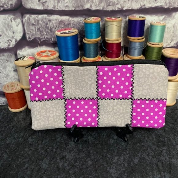 Handmade Quilted Wallet/Pouch - Picture 4 of 8